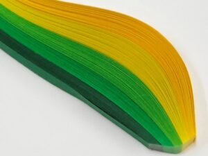 Kaleidoscope – Green Mix – 1.5mm Quilling Strips